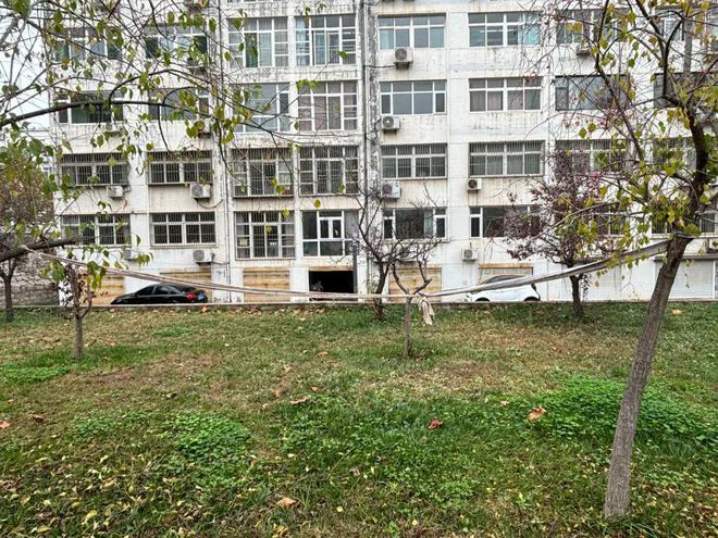 公共晾衣架“上新” “晒”出民生微幸福AG凯发成为马竞合作邹平市黄山街道：(图1)