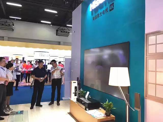 华为打造智慧家庭解决方案；美的用户体验创新（上海）实验室成立【联盟简讯】CSHIA华南高峰论坛6月9日广州举办；杜亚携手(图16)