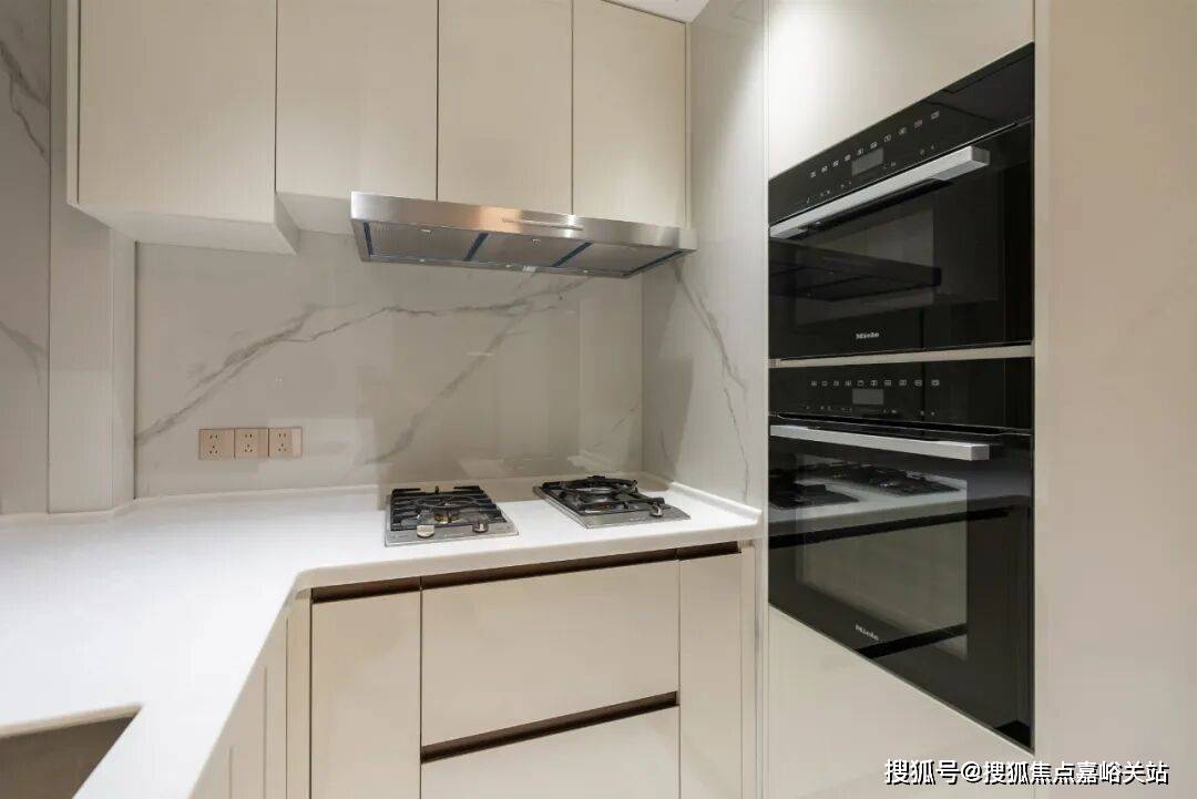 境户型价格地址楼盘详情配套电话交房时间配套电话交房时间世纪臻邸 (售楼处地址) - 世纪臻邸销售中心 - 环(图18)